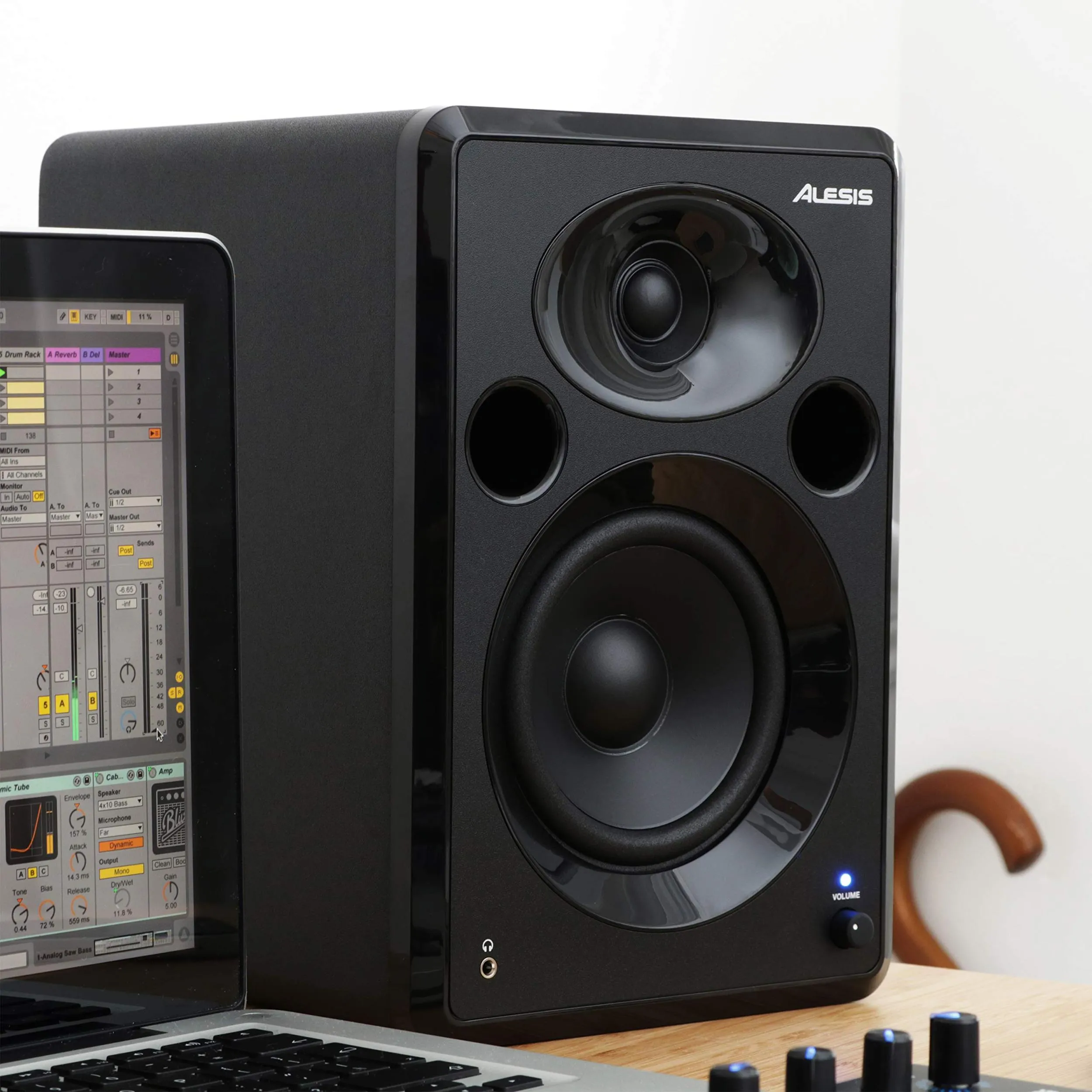 خرید اسپیکر مانیتورینگ Alesis Elevate 5 MKII | مانیتور استودیویی 5 اینچ حرفهای - تصویر 3